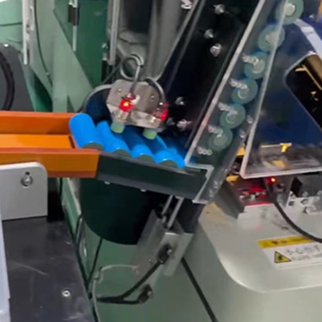 Automatic Cylindrical Cell Sorter Machine Battery Assembly For Battery Pack